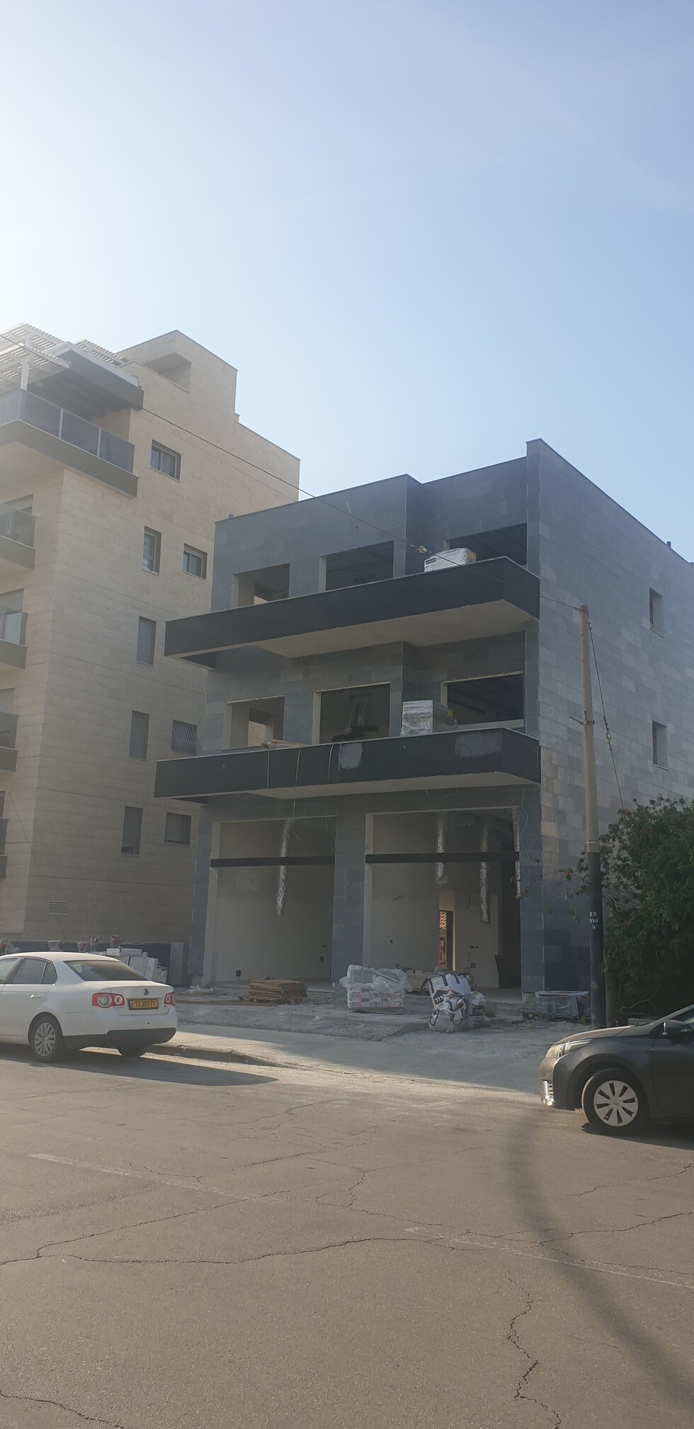 קרין היסוד 19 קרית ביאליק