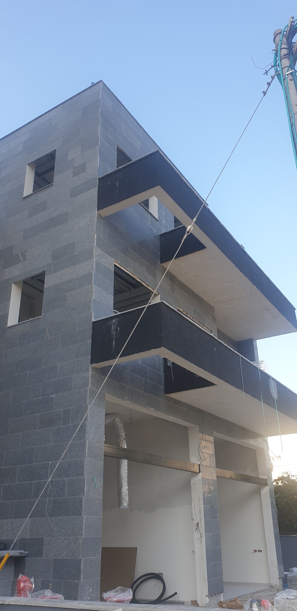 קרין היסוד 19 קרית ביאליק