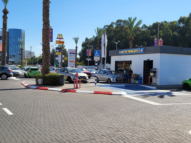 ביתן מסחרי מתחם ויקטורי